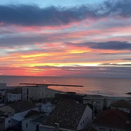 Lumineux Face A La Mauguio